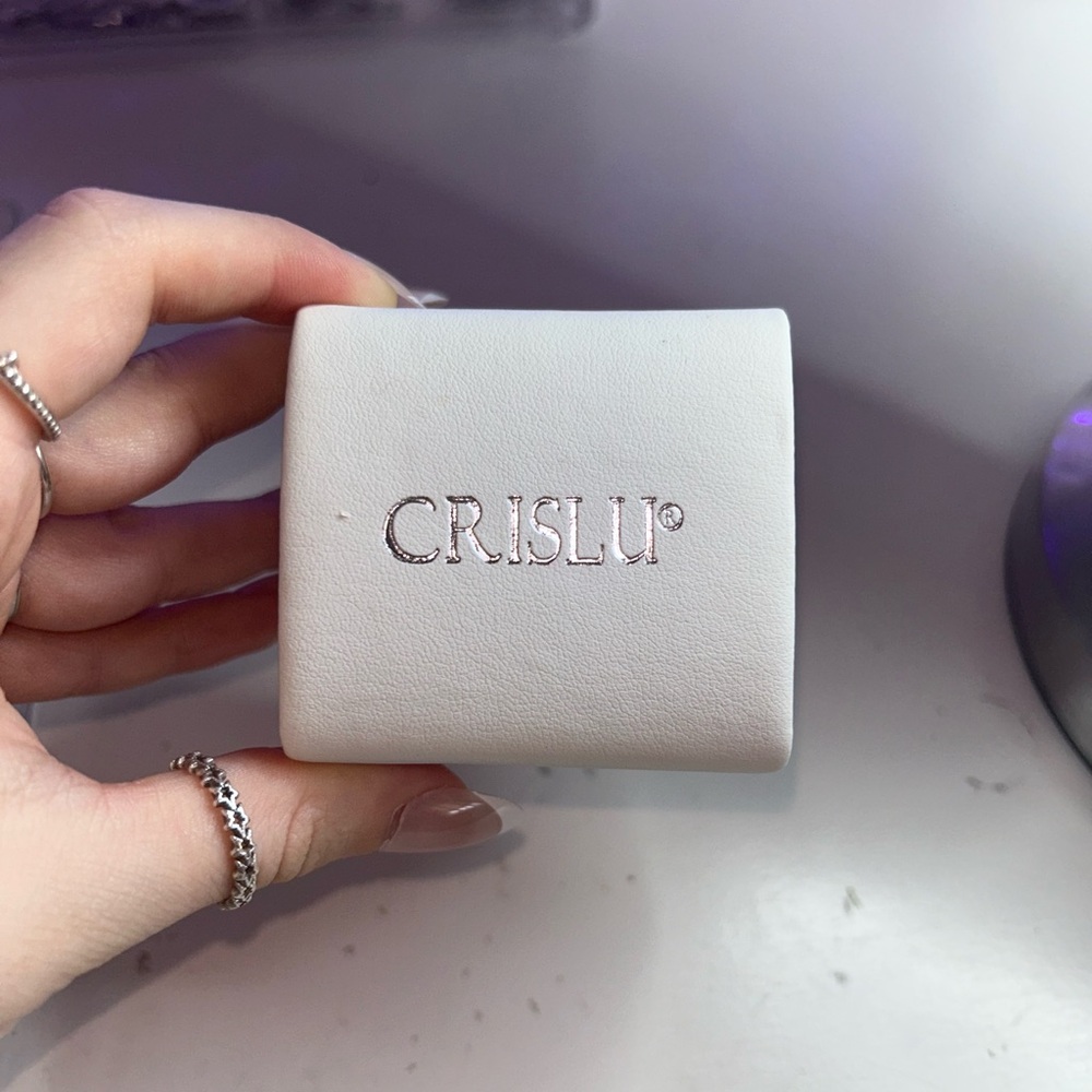 Crislu gold plated studs